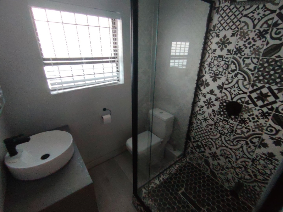 2 Bedroom Property for Sale in Walmer Downs Eastern Cape